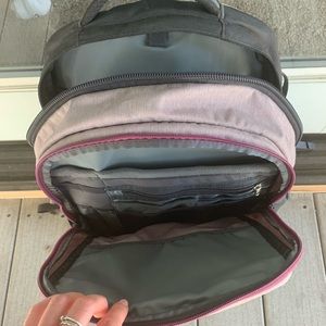 The North Face Bags - North Face Women’s Recon Backpack The North Face Bags - North Face Women’s Recon Backpack